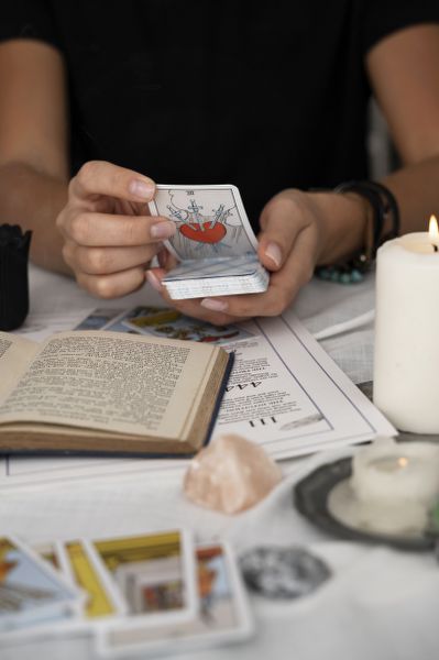 Ambiti del consulto: amore, lavoro, denaro, fortuna